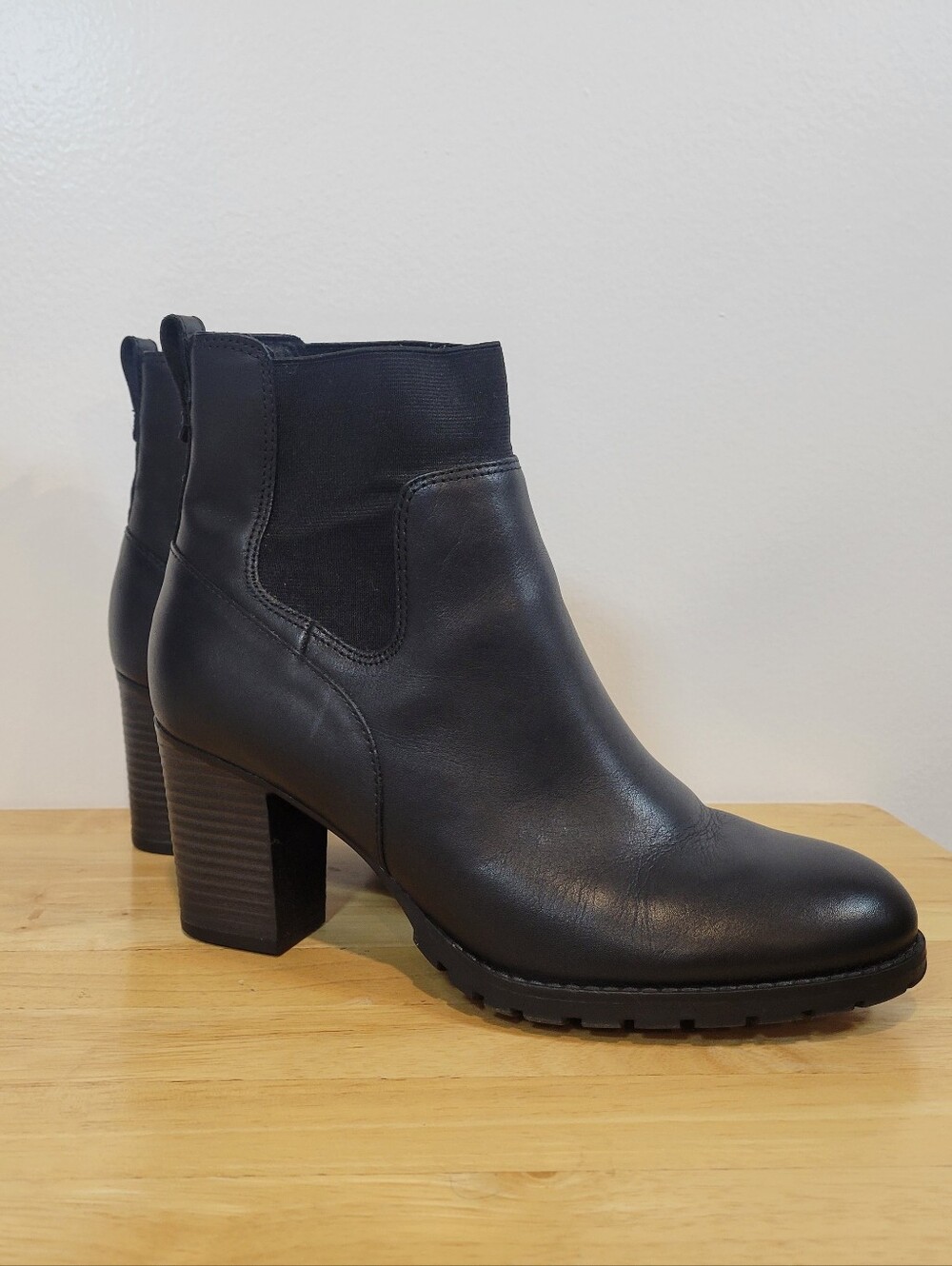 Clarks Verona Ease Ankle Boot